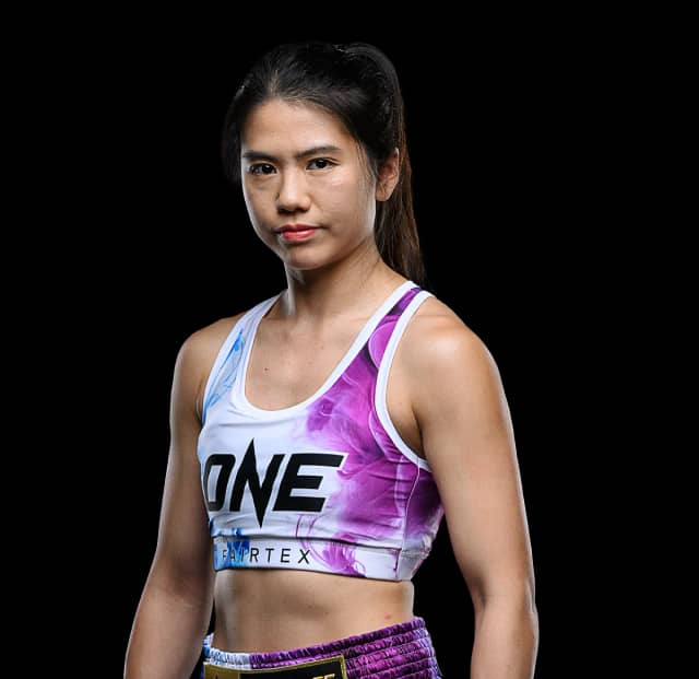 Yana Yip